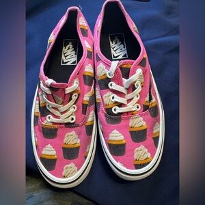 Vans Limited Edition Cupcake Design Womens 7.5 Great Condition! Authentic!